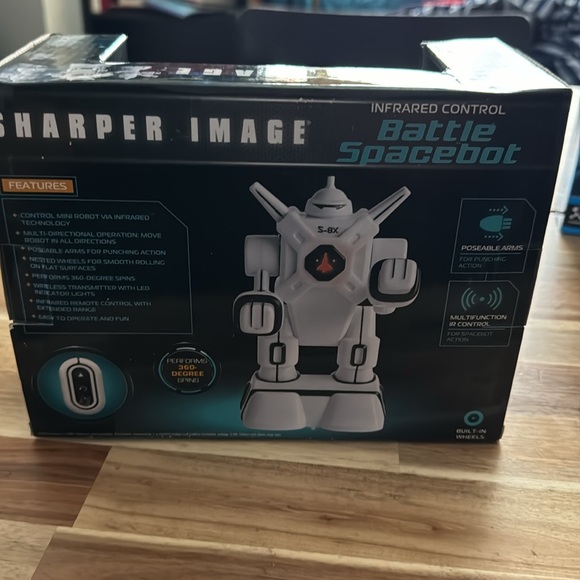 Battle space it - Picture 3 of 5